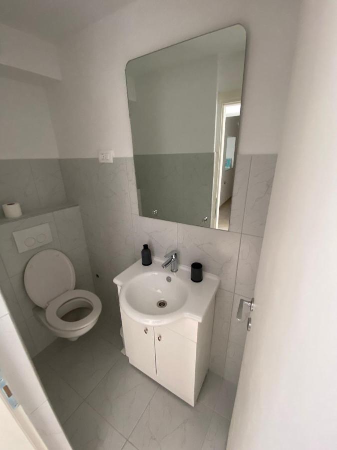 Duje & Roko Apartments Sibenik Luaran gambar