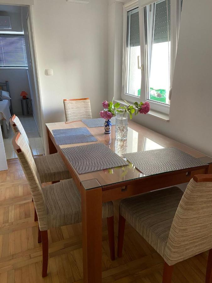 Duje & Roko Apartments Sibenik Luaran gambar