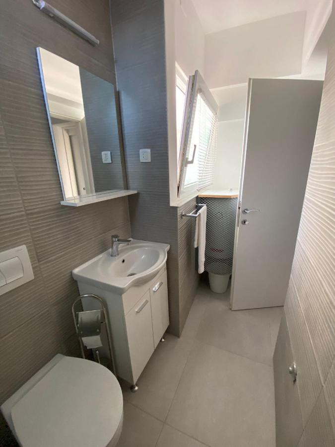 Duje & Roko Apartments Sibenik Luaran gambar