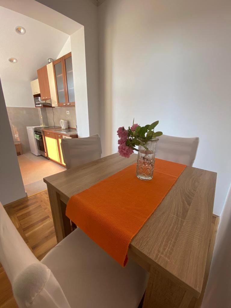 Duje & Roko Apartments Sibenik Luaran gambar