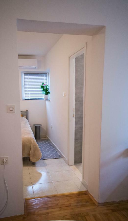 Duje & Roko Apartments Sibenik Luaran gambar