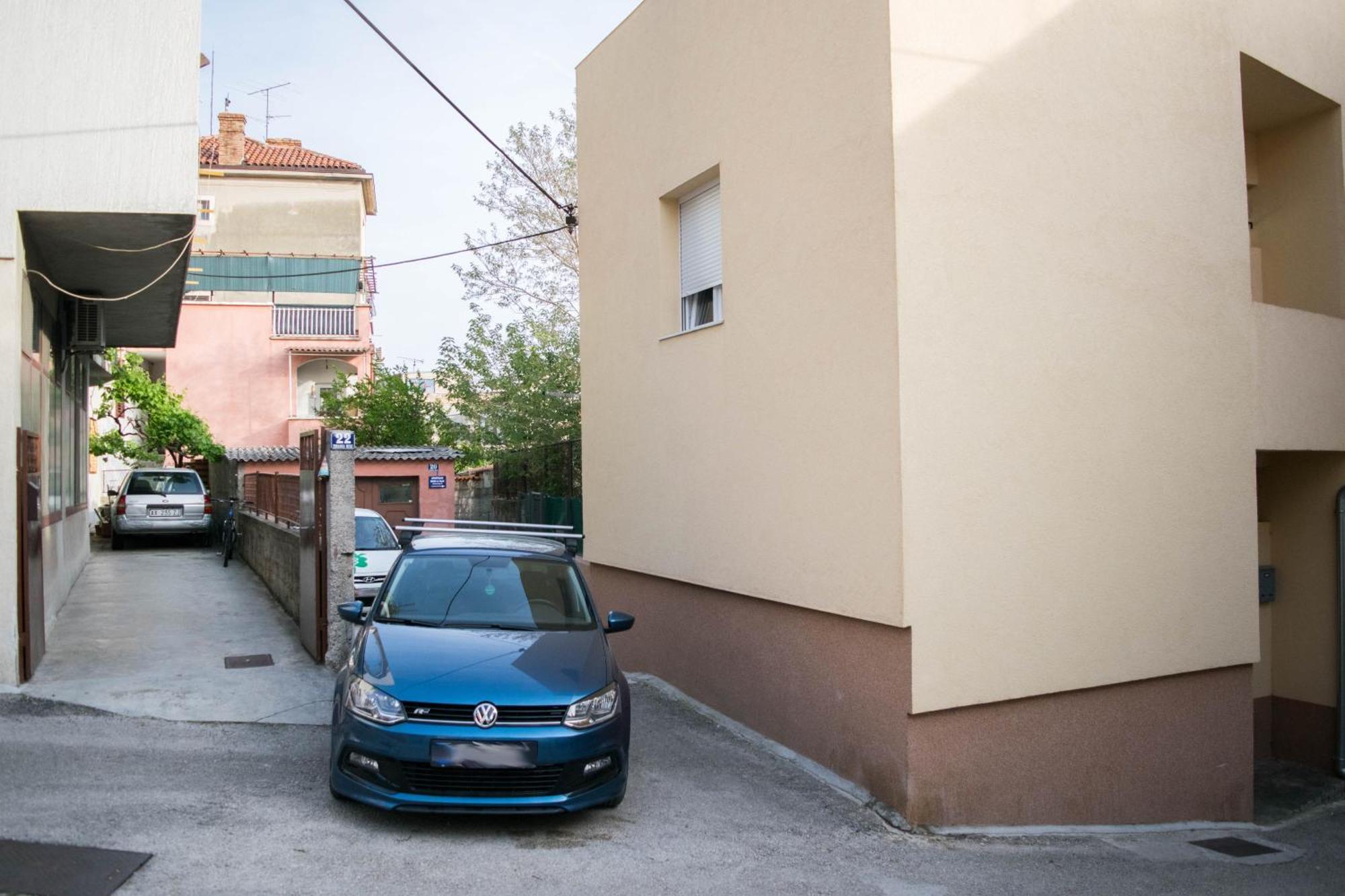 Duje & Roko Apartments Sibenik Luaran gambar